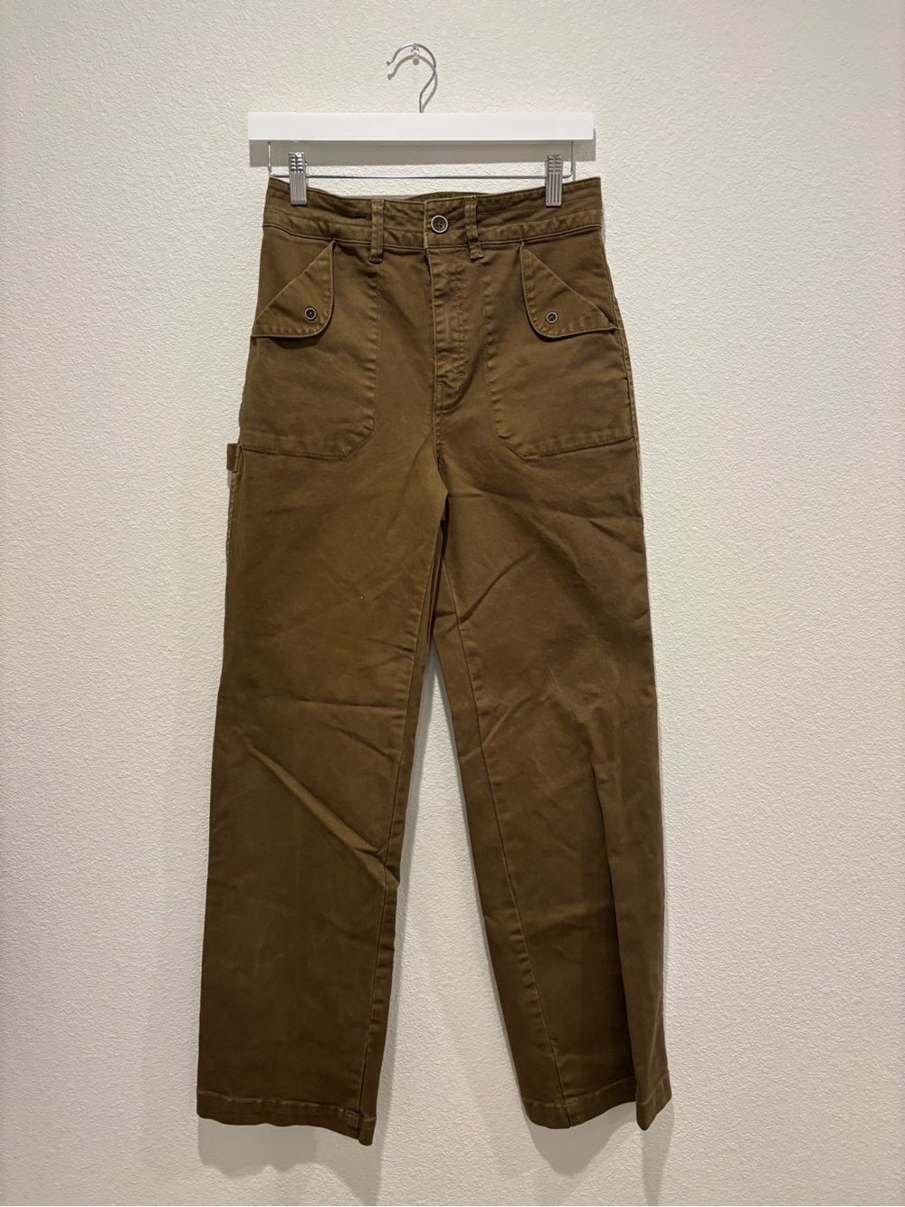 Unpublished Women’s Cargo Pants in Olive Brown